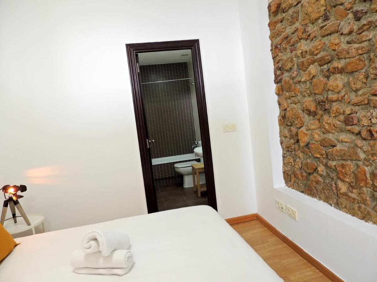 Casa Aurea-Apartamento Zona Antigua,Parking Y Wifi By Delabra Apartments Oviedo Exterior photo